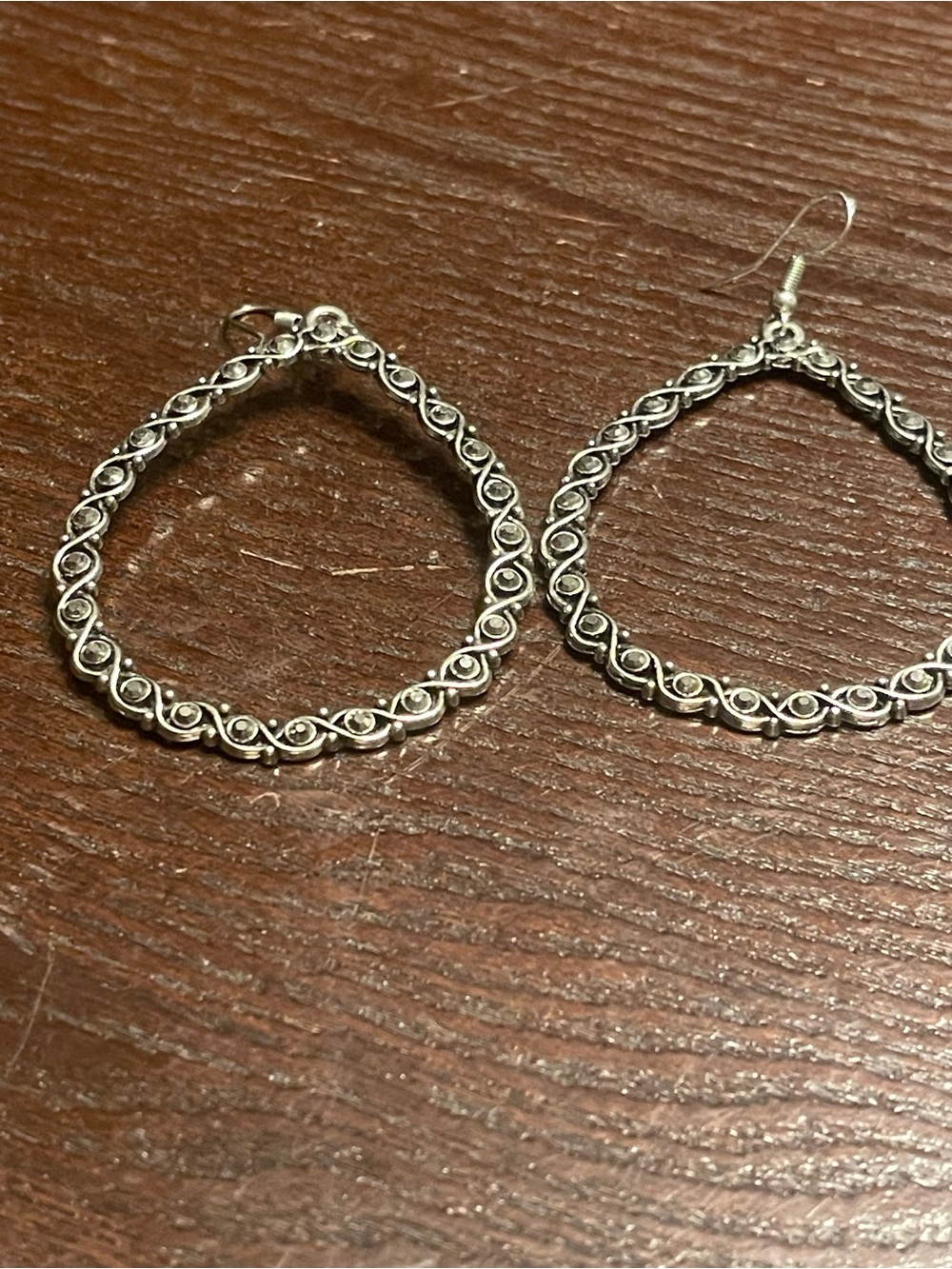 Silver Filigree Teardrop Hoop Earrings - Elegant Women's Jewelry